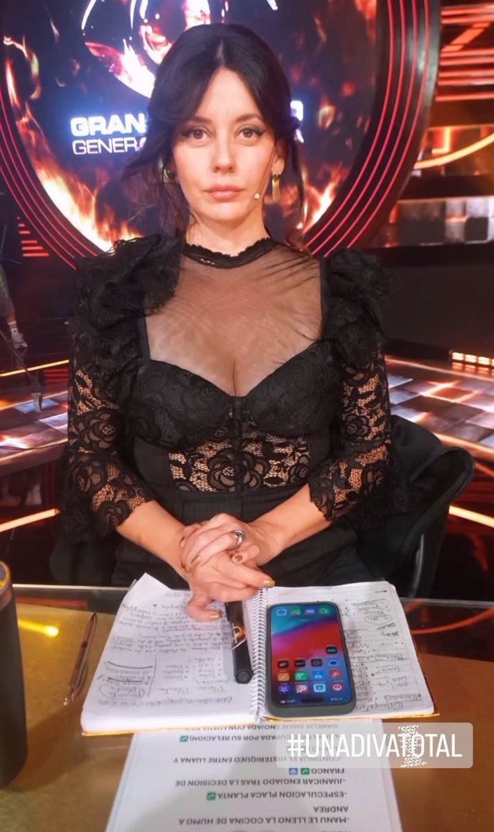 eugebirra's tweet photo. yo subiendo mis apuntes a ig cuando ya vengo pateando 5 finales
#granhermano https://t.co/ZV6Vgwdrql