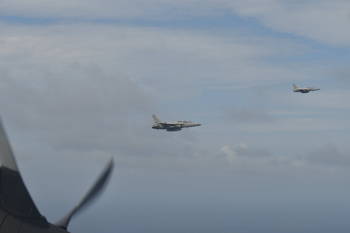 海上自衛隊　自衛艦隊（公式） tweet media