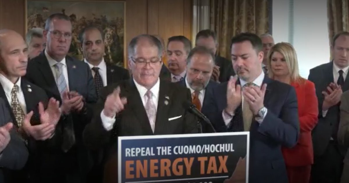 News 8 WROC tweet media