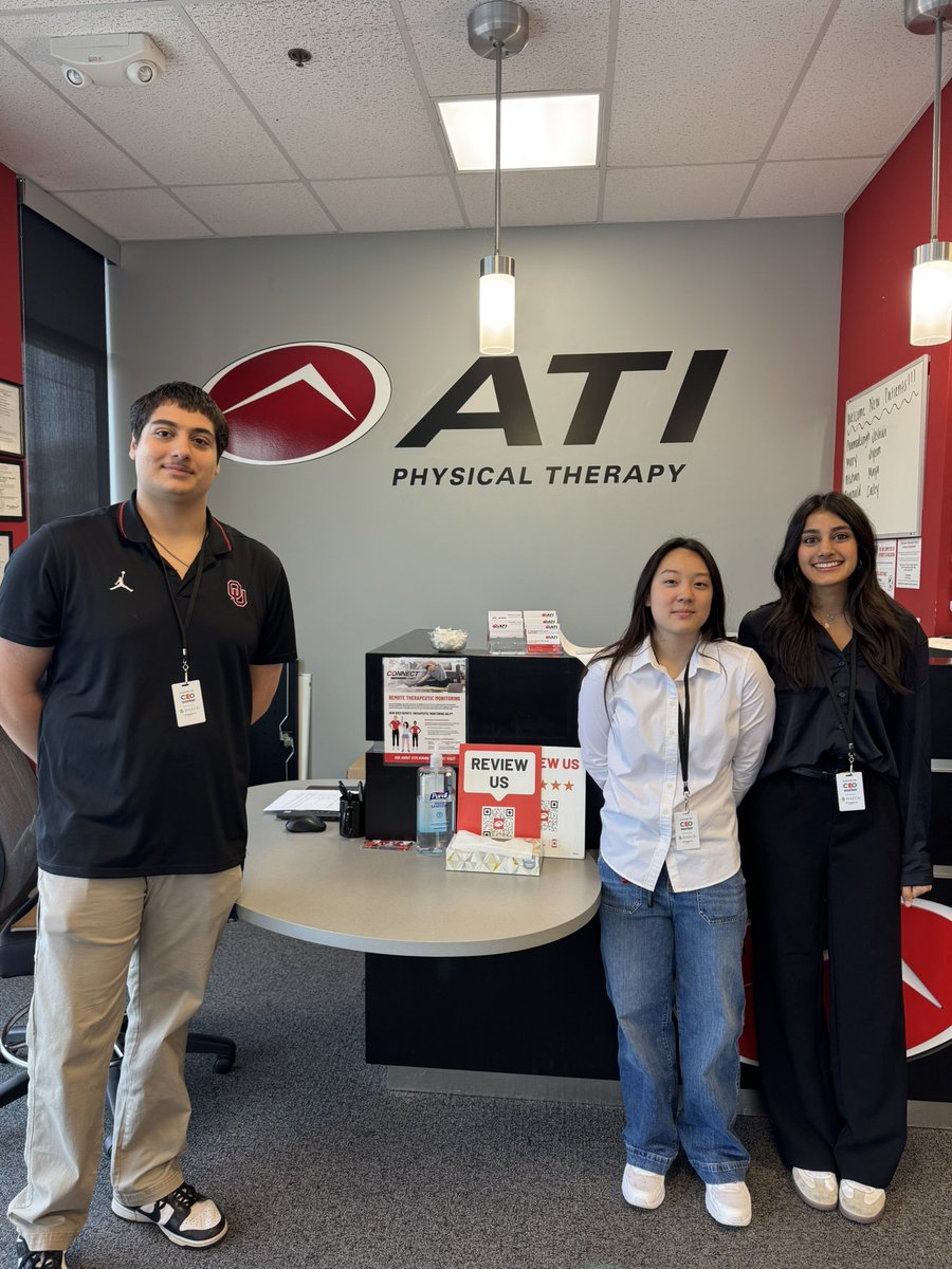 Lori Mowl tweet media