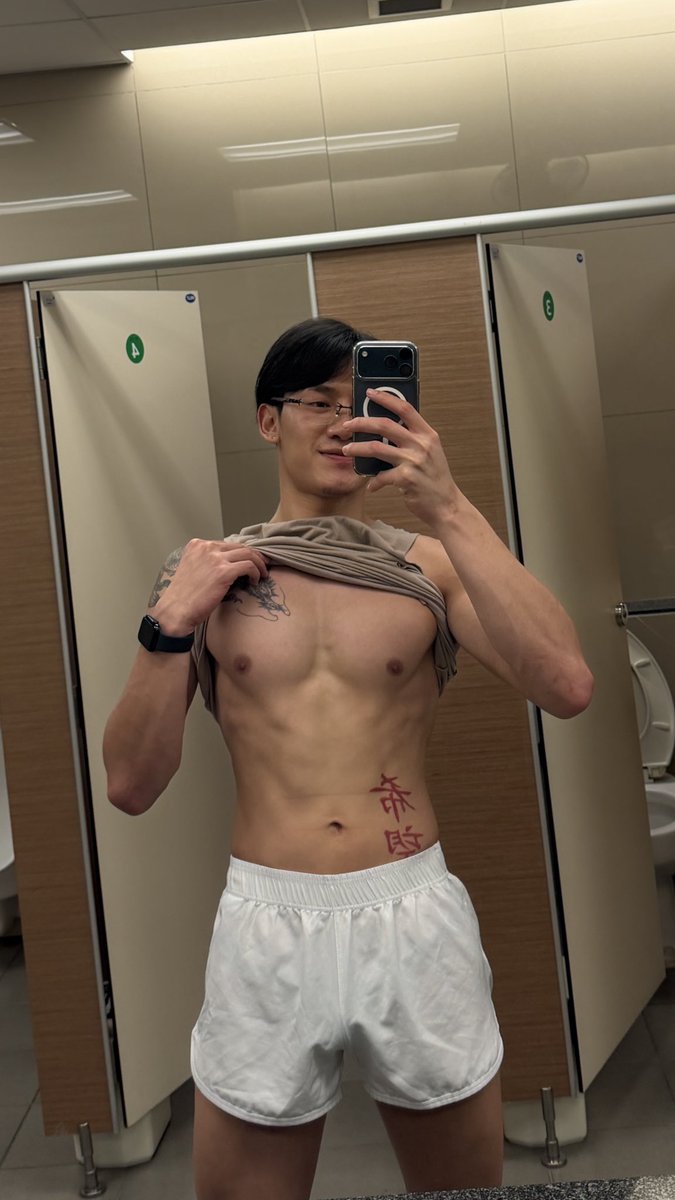 เด็กเก้า #希望 tweet media