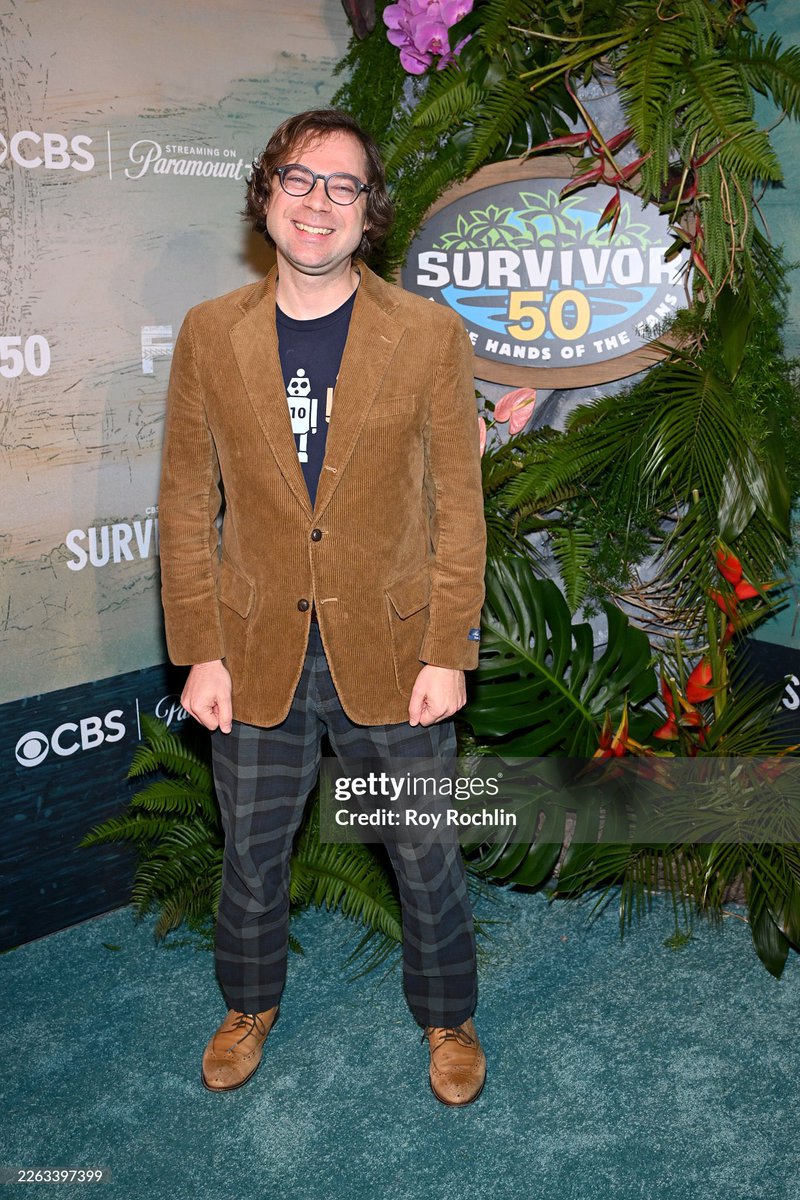 Jordan_Hudec's tweet photo. And The Oscar for Supporting Actor in a Tribal Council goes to…

@chubicki 

Pretty iconic trip if you ask me. #Survivor50 https://t.co/N8HBoJjd9u