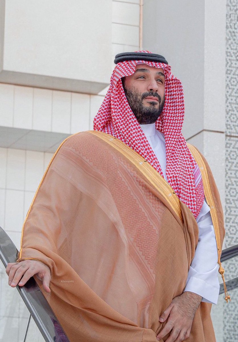 اللهم احفظه وأعزه، وبارك جهوده، واجعله حصنًا حصينًا للوطن وذخرًا للأمتين العربية والإسلامية