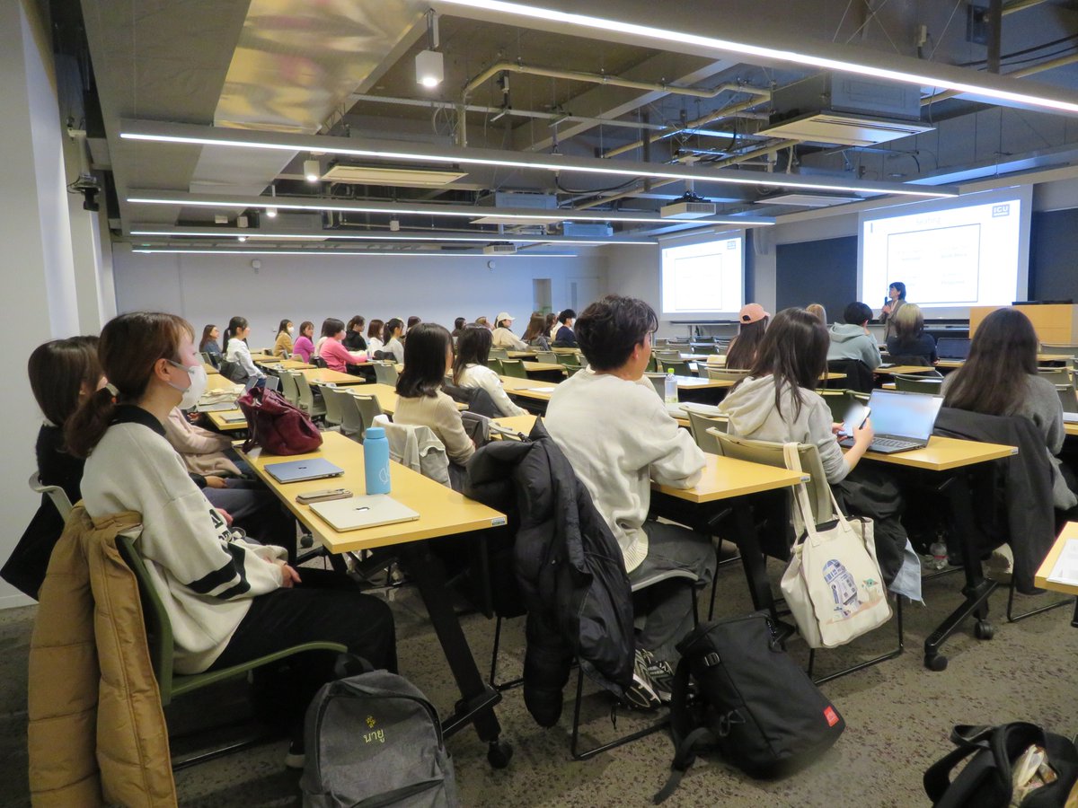 ICU_SLC's tweet photo. 3/4、今夏に国内外のサービス・ラーニングへ参加する学生を対象に、オリエンテーションを実施しました✨
カリキュラムや手続きの説明に加えて、参加者同士の交流タイムも。
自己紹介をし合い、会場にはすぐに笑顔と活気があふれました☺️ https://t.co/RsYVmuHhBW