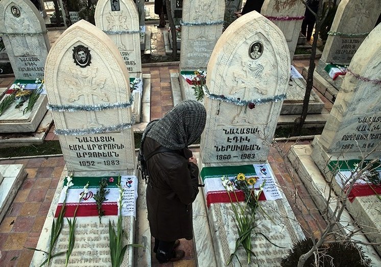 menavisualss's tweet image. 🪦 🇮🇷 Graves of the Christian victims of the Iran-Iraq war, Tehran, Islamic Republic of Iran.

Today, the Armenian community in Iran stands as one of the few minorities that has managed to preserve its distinct cultural identity within a theocratic framework, while being