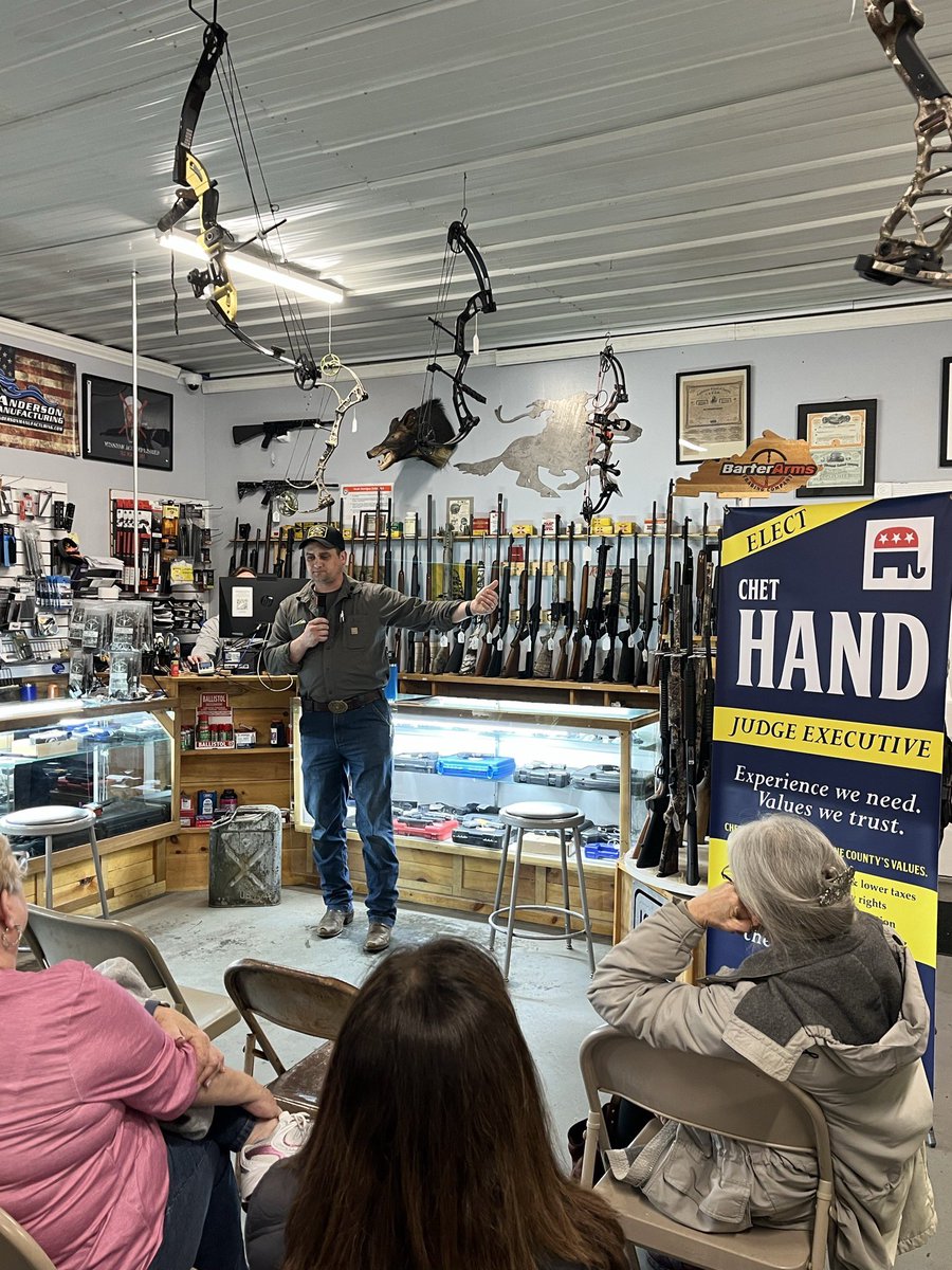 chet_hand's tweet photo. Fantastic showing at our Chats with Chet at Goodies Pawn in Hebron tonight and lots of good questions!  Glad to see so many people, engaged and ready for May 19th!  

#freshvision #chet4judgeexecutive #ConservativeLeadership #boonecountyky https://t.co/TPs3weuSYU