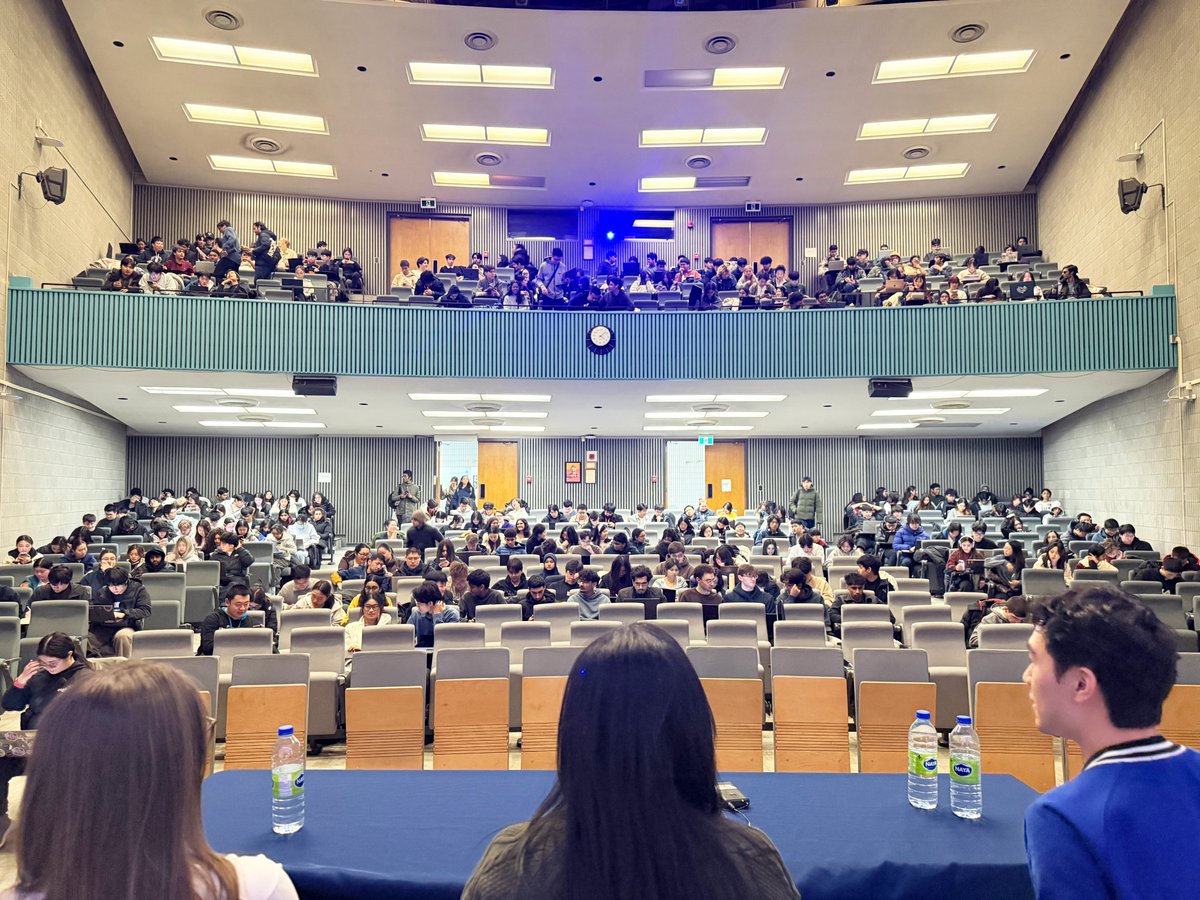 DeepaKundur's tweet photo. So happy to host Nelson Lee, Divya Sivakumaran, and Julia Wagner for our annual ECE alumni panel in ECE191, Introduction to Electrical and Computer Engineering, our first year seminar course.  A great reminder that your connection to ECE does not end at graduation!🎓 https://t.co/zKtFypOGbQ
