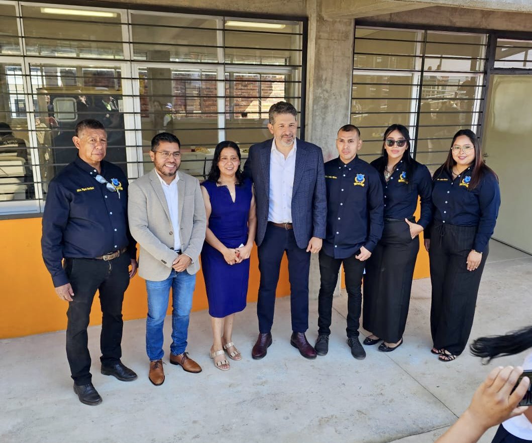UrielMeNu's tweet photo. Inauguración de la Escuela Primaria Juan Rulfo en la comunidad de San Antonio, municipio de Tapalpa.

Un espacio que fortalecerá la educación y abrirá nuevas oportunidades para niñas y niños de esta comunidad. https://t.co/4RsdlbHGT2