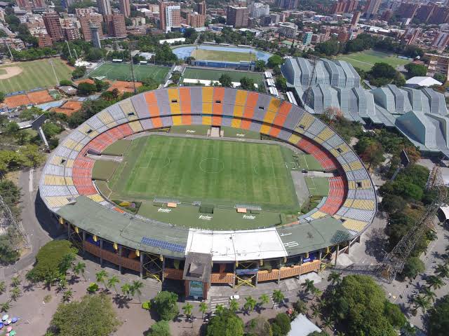 LeagueOfi's tweet photo. Donde juega Millonarios  // Donde entrena. https://t.co/u2tto3Kv6K