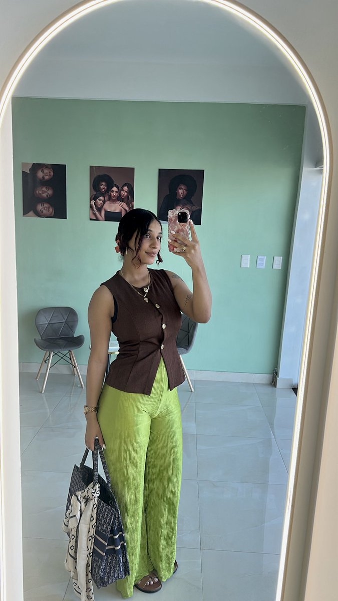 𝕮𝖆𝖙𝖍𝖆 tweet media