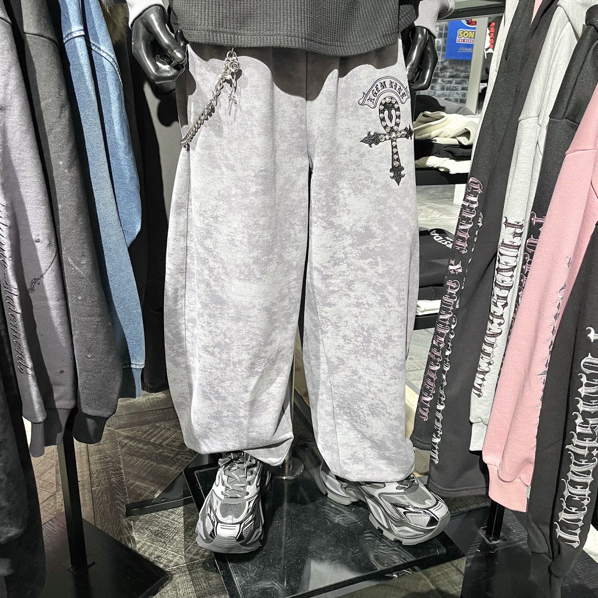 MAGNET by SHIBUYA109 tweet media