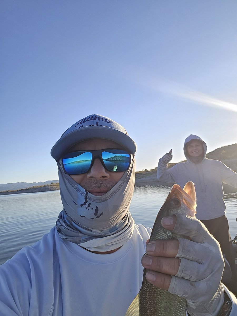 PeterOrona's tweet photo. Took a couple of days to head out with my fishing buddy (daughter) Annalyse to get a little pre spawn action on a full moon!  What a beautiful time we had catching up with each other and catching 40 bass combined. Amazing time, blessed life 🫶🏼🚣🏼‍♂️🎣 Grateful 🙏🏼 https://t.co/s0hiPiMw2n