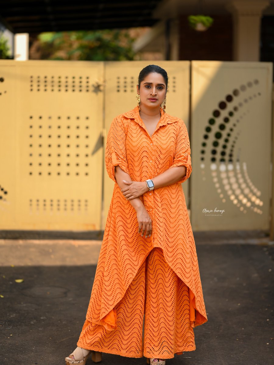 Weekendvibes_'s tweet image. Surabhi Lakshmi 🧡

#Surabhi #SurabhiLakshmi
