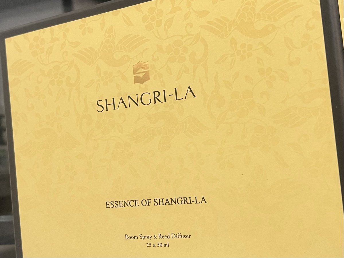 早めの誕プレでShangri-Laホテルのデュフューザーもろた🥺

Shangri-Laホテルチョイスはありがたすぎるんだが！？！