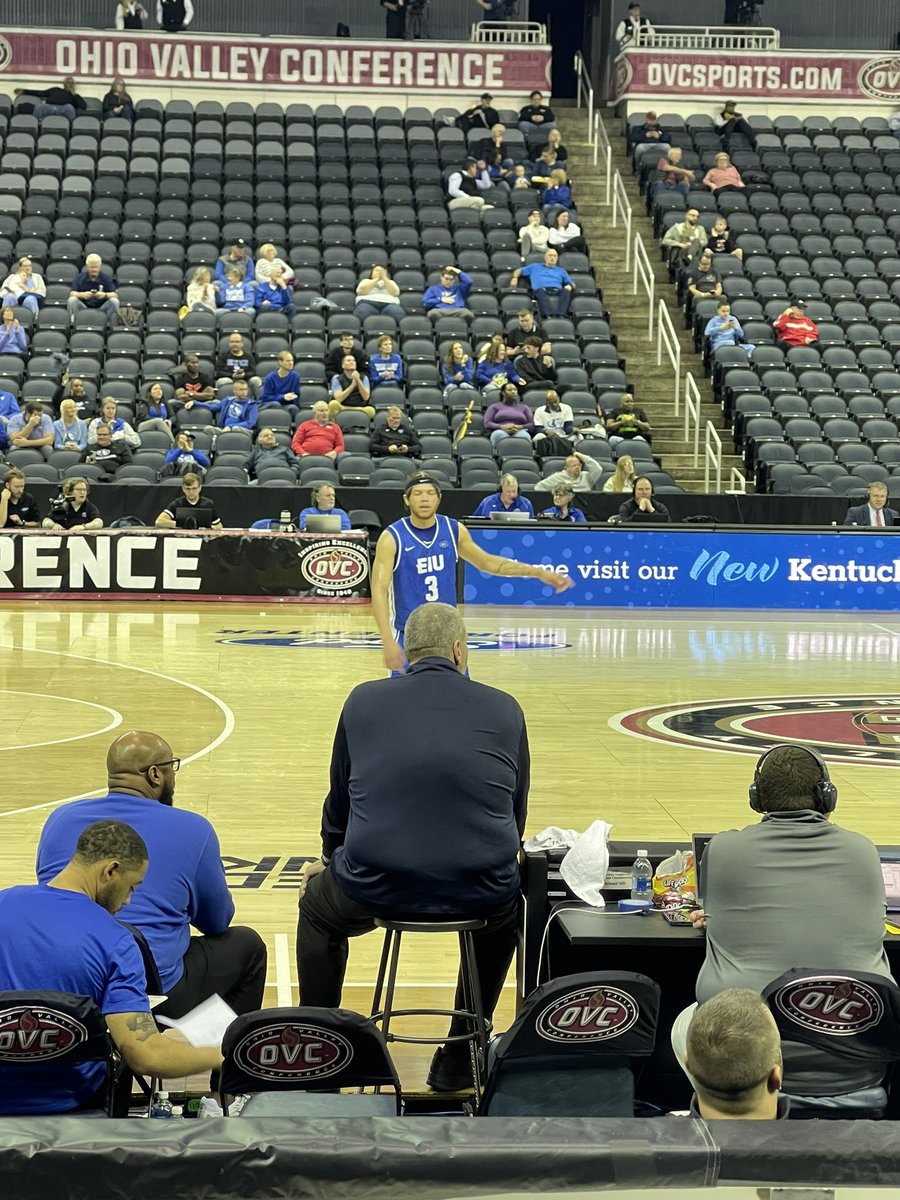 Louisville Male Basketball tweet media