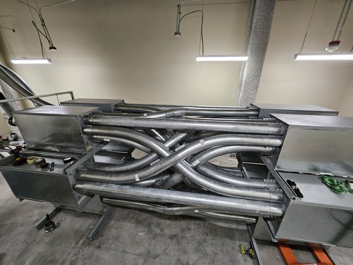 𝕵𝖎𝖒𝖒𝖞 𝕯𝖔𝖌𝖊 tweet media