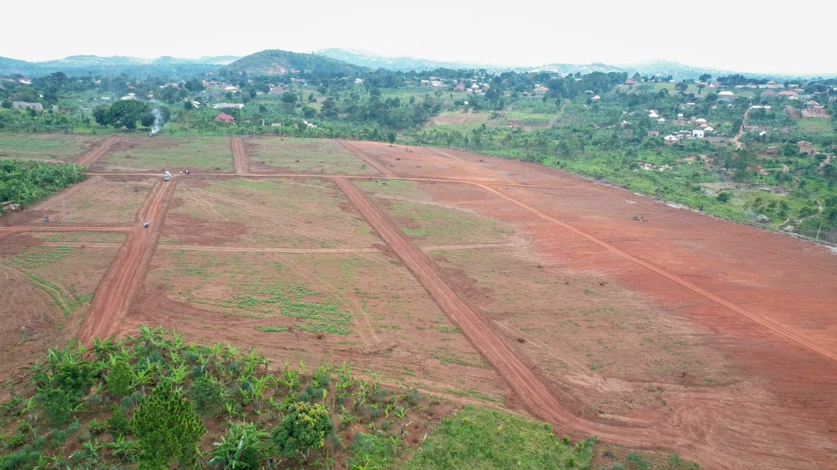 tic_ber2's tweet photo. Prime Residential Plots For Sale.

Area Code: Nampunge Wakiso District 
County: Busiro
Proximity - 200 meters off the Main road ( Hoima road)
Plot sizes:  50x100 ft
Tenure: Private Mailo 
Developer Price: 17M. Per plot https://t.co/b3udt2bhQH