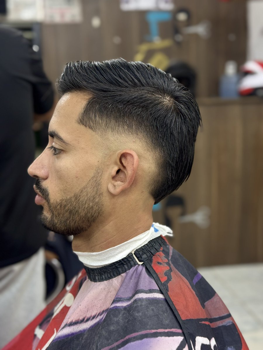 Luisagri_ofc's tweet photo. Para quienes preguntan sobre mis cortes de barbería acá adjunto algunos de mis trabajos, estaría agradecido si me ayudas con un RT, estaré agendando citas al dm para los interesados. 
Atiendo en Catia Pérez Bonalde o a Domicilio. https://t.co/Us91llRDdI