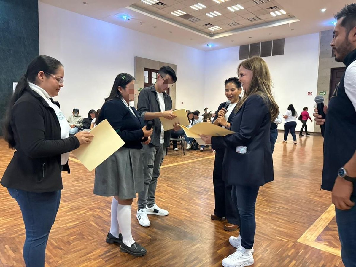 Beatriz Olivares P. tweet media