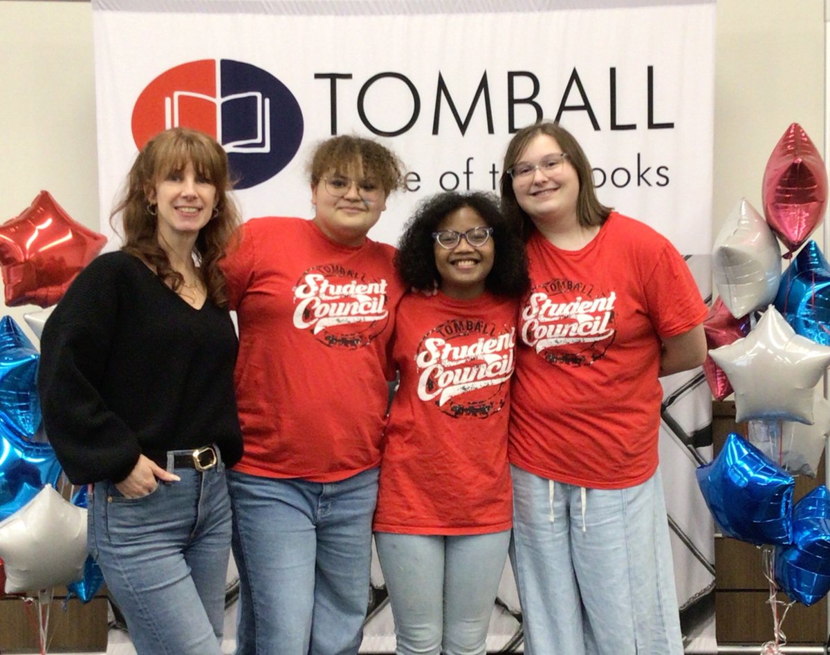 TJHS Library📚 tweet media