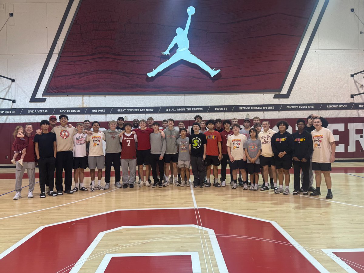 Dale Pirates Boys Basketball tweet media