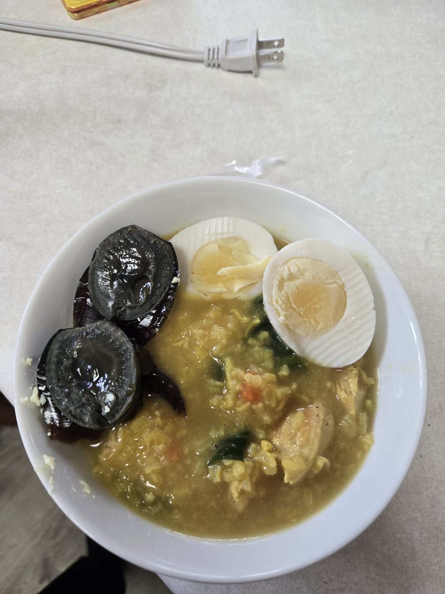 Finch is Nervous 🪶 tweet media