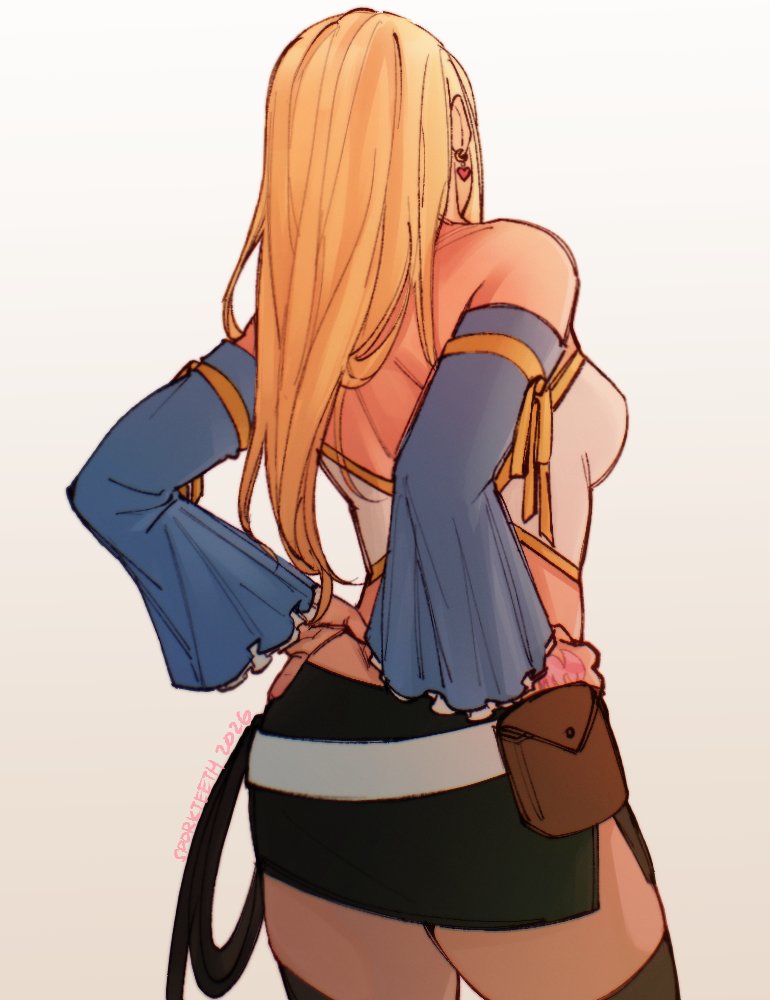 you can tell who she is from the back cus it's heavy