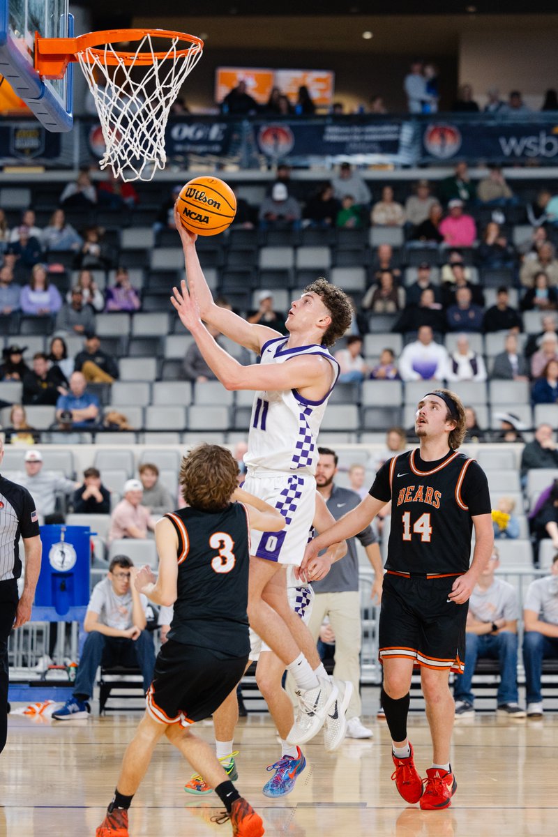 IWasAtTheGame's tweet photo. 2026 OSSAA Class A-B State Tournament
#TheRoadToTheGoldBall WEDNESDAY - Game #3
Class A BOYS Quarterfinals
OKARCHE over CHEYENNE-REYDON 89-49 FINAL
Rotnei Clarke - State Farm Insurance Agent leading scorers of the game
🏀OKARCHE #OKPrep JETT MUEGGENBORG led all scoring with 36 points. JETT is a member of the https://t.co/QIPu9pURV4 #OKPreps2500PointClub. EASTON ROBY added 22.
🏀CHEYENNE was led by CORD MCGLOTHLIN with 15
Photos by: Kaitlin St. Cyr Photography