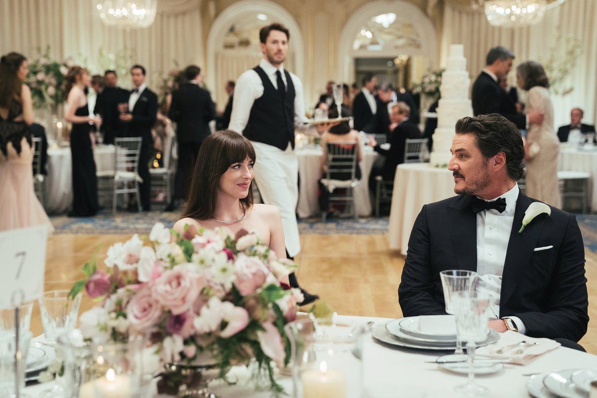 映画『マテリアリスト 結婚の条件』公式 tweet media