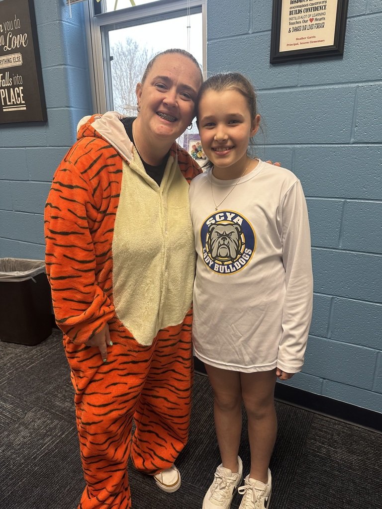 Tracey's Elementary tweet media