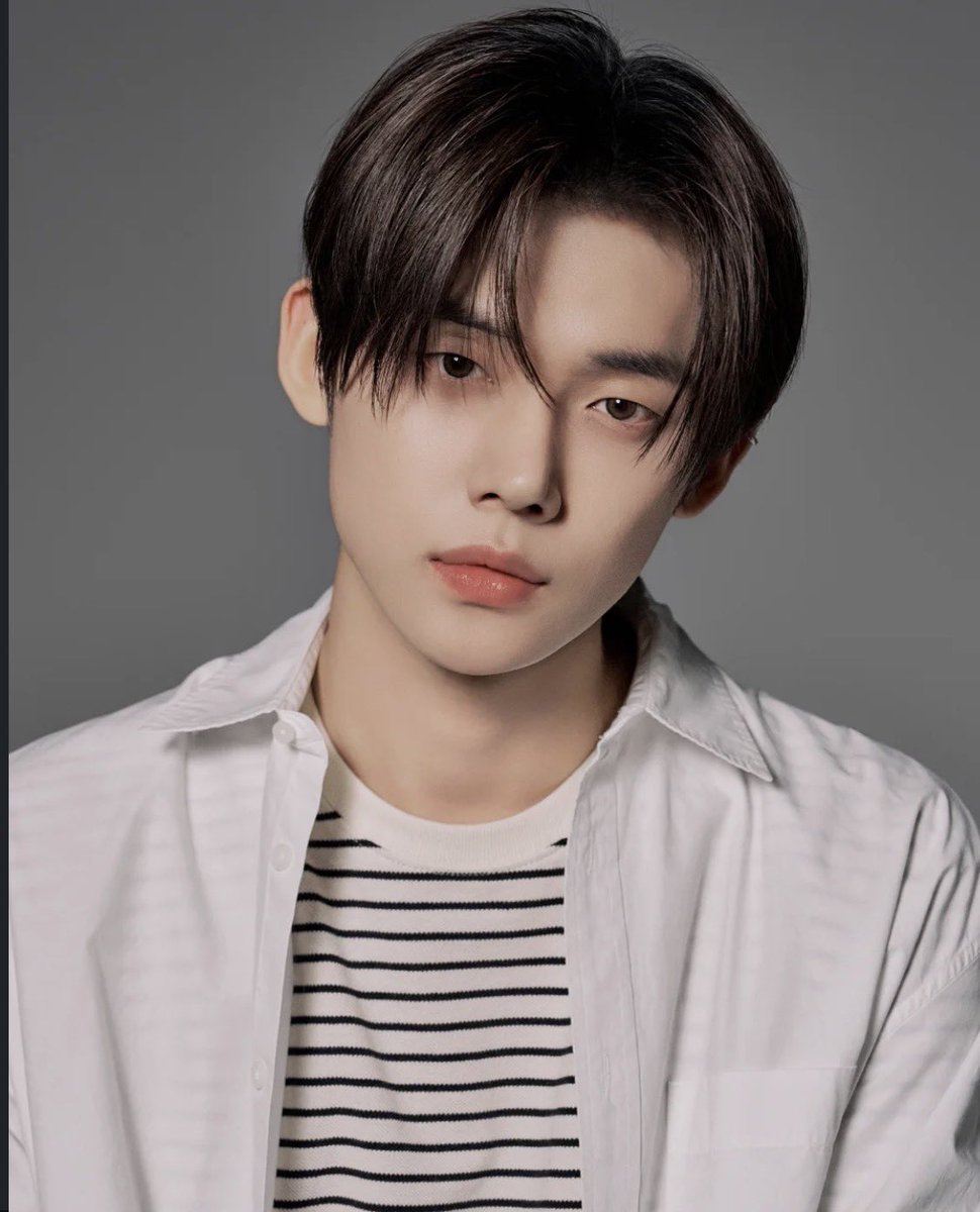 🚨: Aparentemente Becky G irá lançar uma musica em parceria com Myke Towers e Yeonjun (TXT) para o World Baseball Classic.

- A musica foi intitulada "Make It Count" e ainda não tem data de lançamento