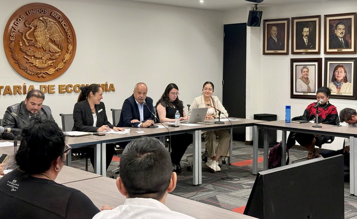 luisgure's tweet photo. Recibimos en @SE_mx a representantes de cooperativas de producción y turísticas de @GobQuintanaRoo . Muchas gracias a Irazú Sarabia, directora del Instituto de Economía Social y Solidaria @BienestarQR por la convocatoria https://t.co/rmMIKBsTzV