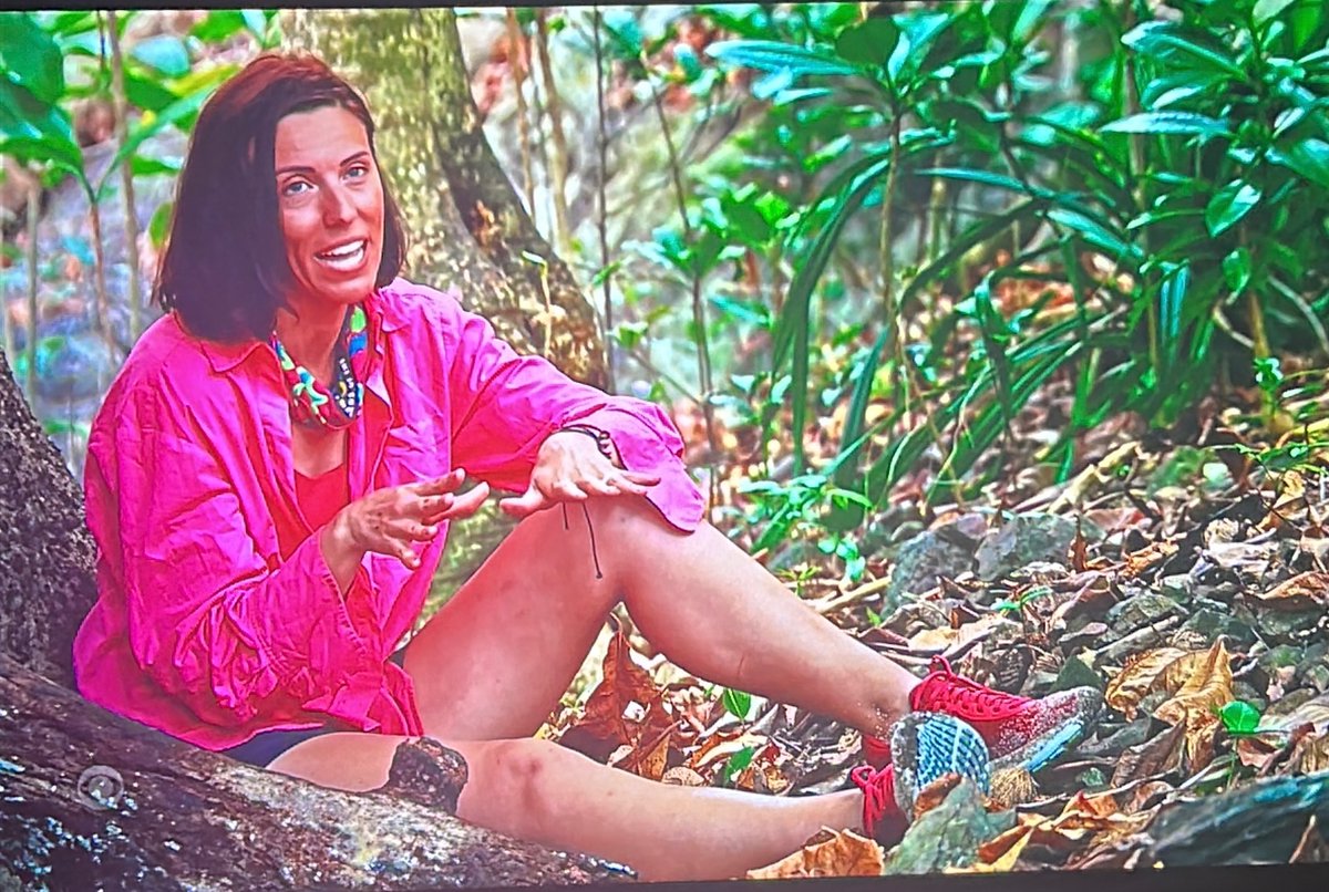 kelechi_xo's tweet photo. these two teaming up would’ve been too powerful #Survivor #Survivor50 https://t.co/DlGDkLCpDD