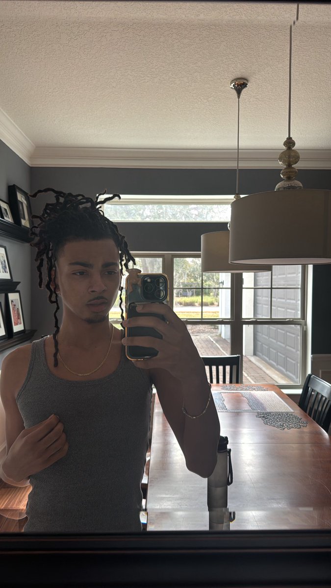 ayejizzle (@hiajcks) on Twitter photo 