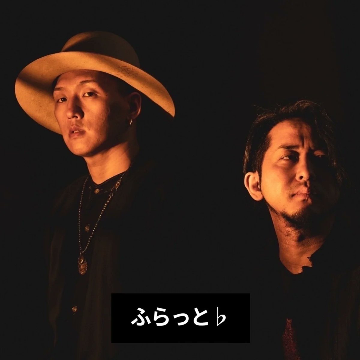 malzy_t's tweet photo. 【シカゴプードル情報】
3月11日（水）の夜19時半くらいから、シカゴプードル辻本のInstagramにてインスタライブ配信決定！
今回はゲストアーティストとして『ふらっと♭』の2人も参加してくれます♪

◆シカゴプードルInstagram
https://t.co/5ojo6yl3fK https://t.co/f8xO54Oe2d