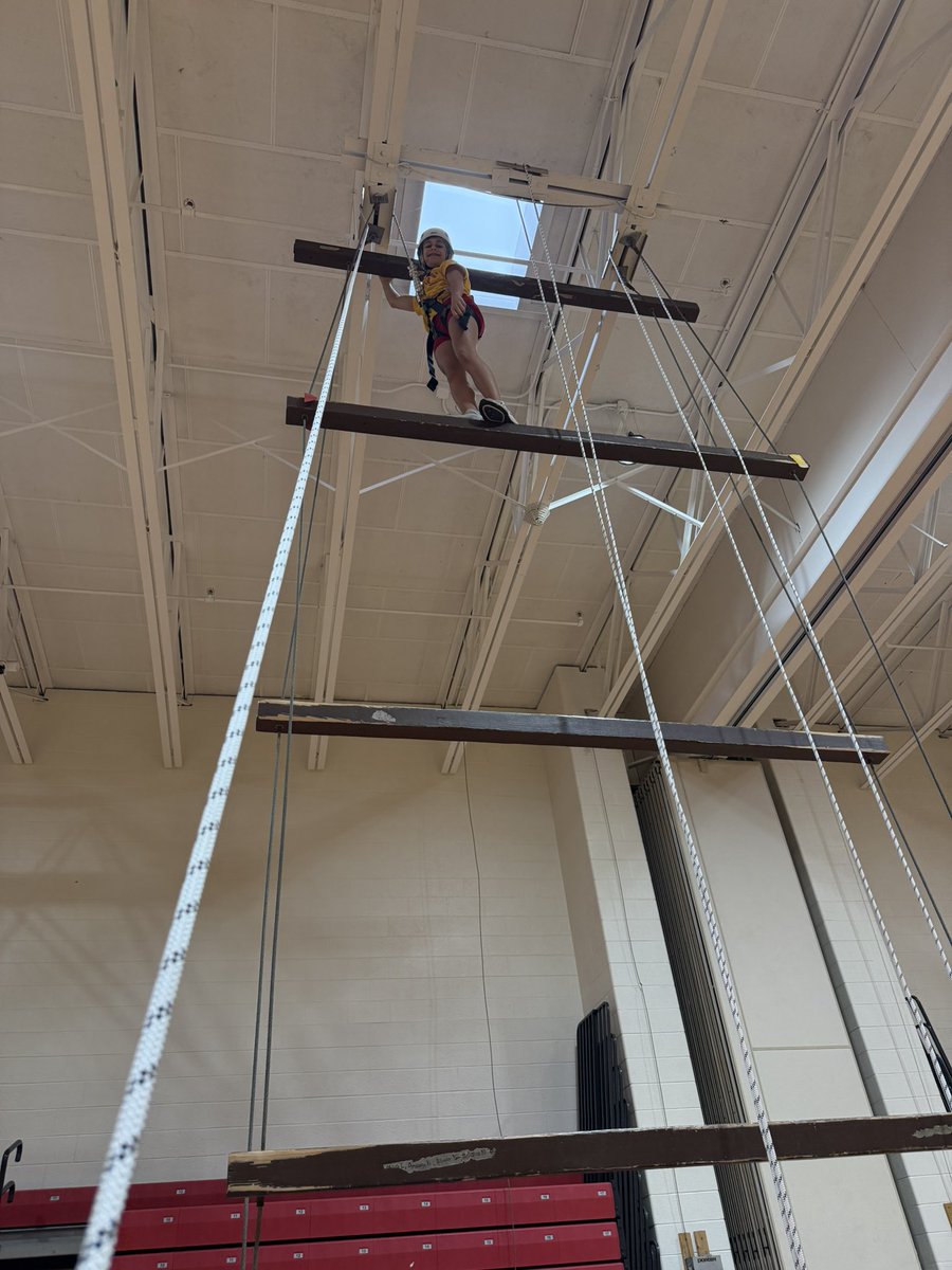 jrobbHPE's tweet photo. 🧗 https://t.co/VqDkBtSEfK