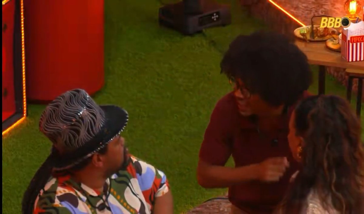 guiapurareal's tweet photo. Babu: "Jonas se cair no paredão sai fácil."
#BBB26 https://t.co/eShBtsHBjC