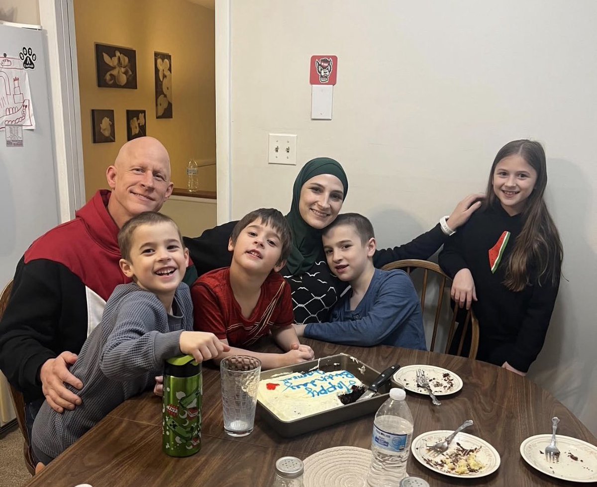 Brick Suit tweet media