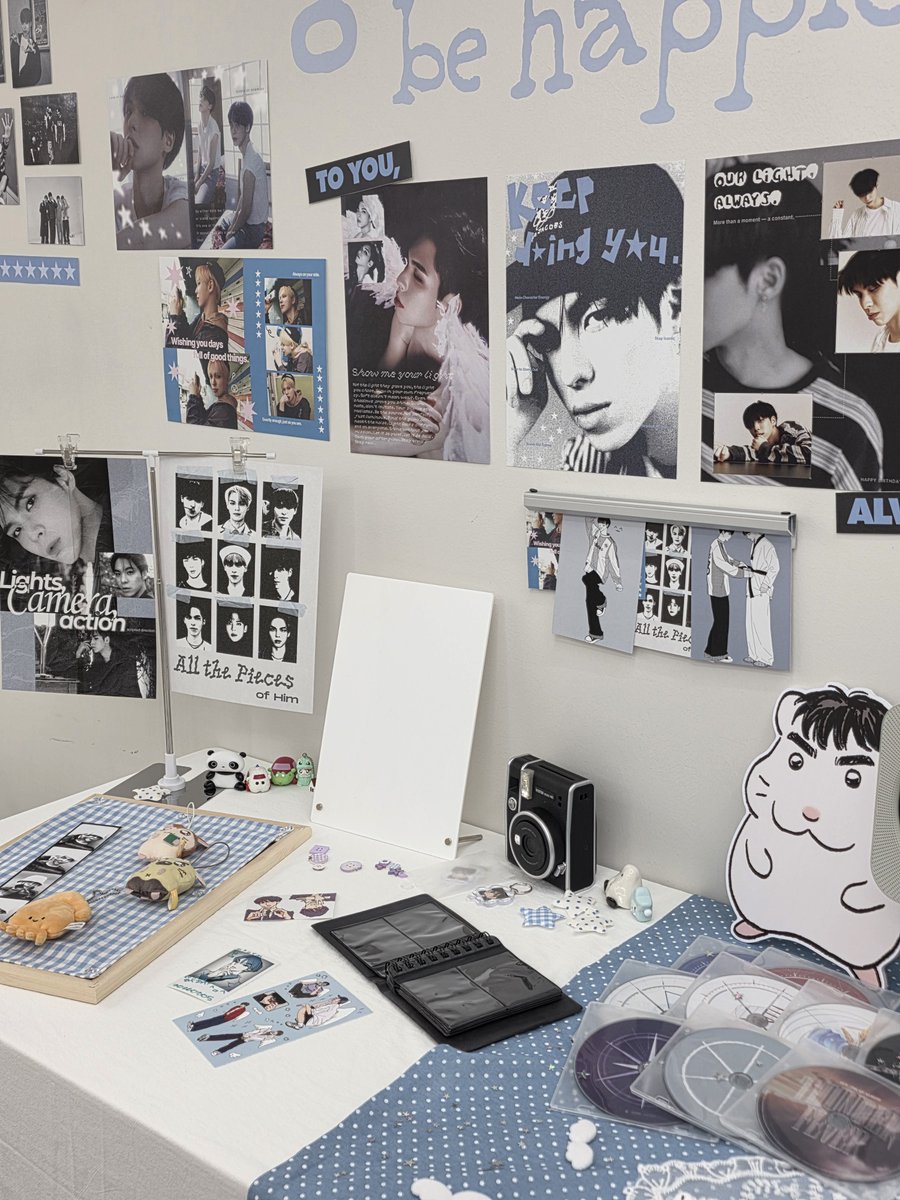 카페아히(합정생카.이벤트카페.장소대관.조공디저트.현수막이벤트) tweet media