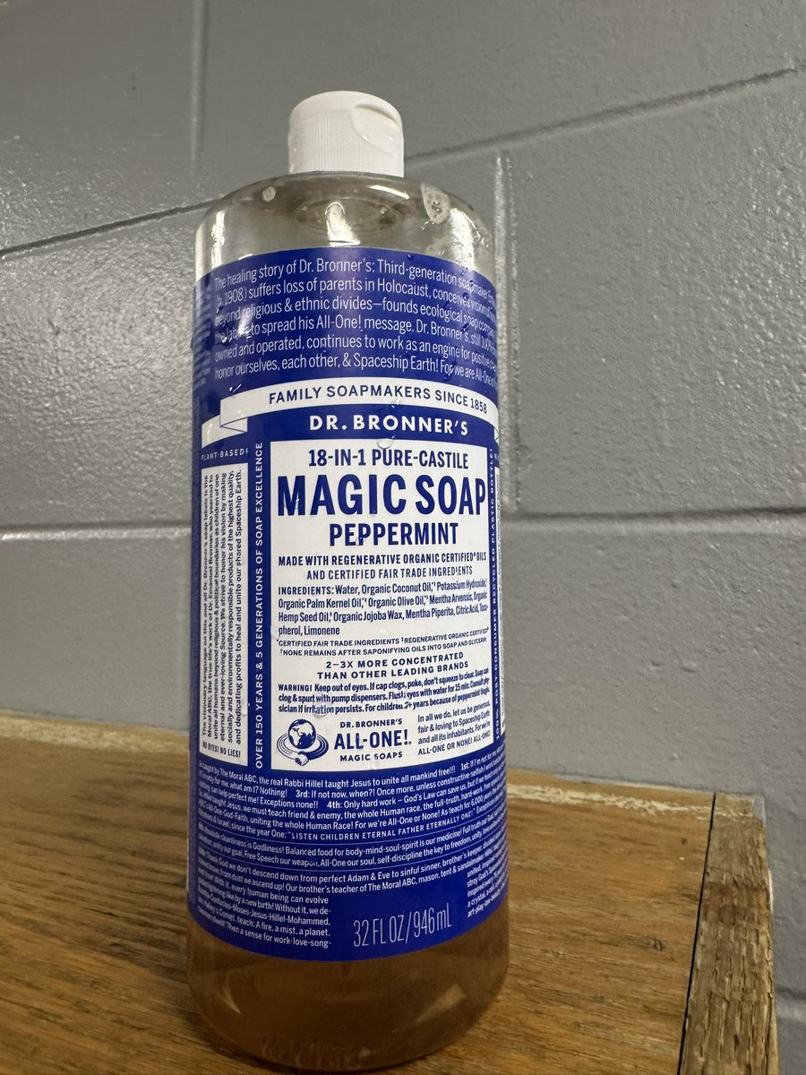 Old Man Bauer tweet media