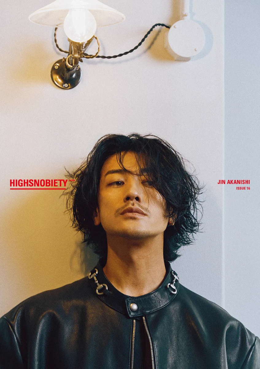 赤西仁がHIGHSNOBIETY JAPAN最新号の表紙にGUCCIスタイルで登場