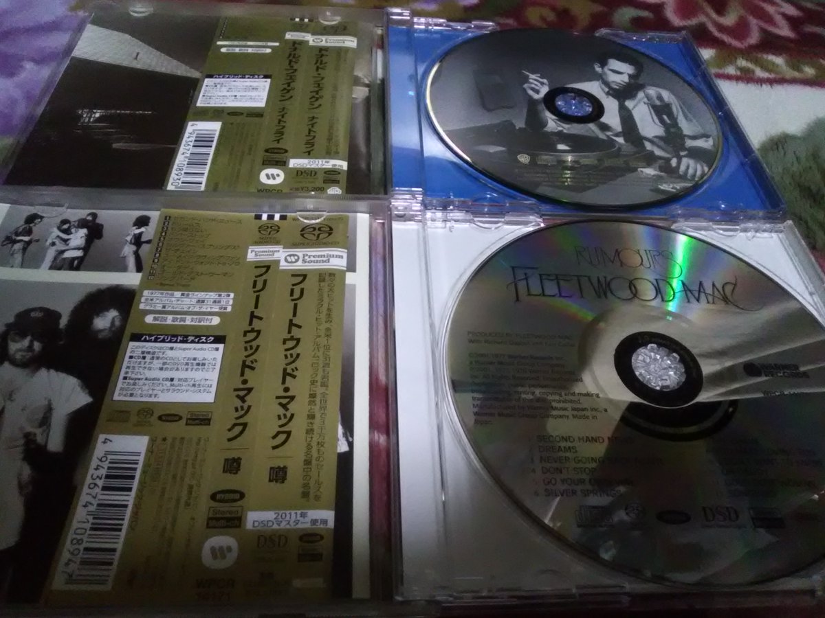 oku_papa's tweet photo. 愛聴盤がまさかの連番で、意味なく嬉しい(^-^ゞ
#TheNightfly #DonaldFagen #ドナルドフェイゲン #Rumours #FleetwoodMac #フリートウッドマック https://t.co/4iAkHbHG4f