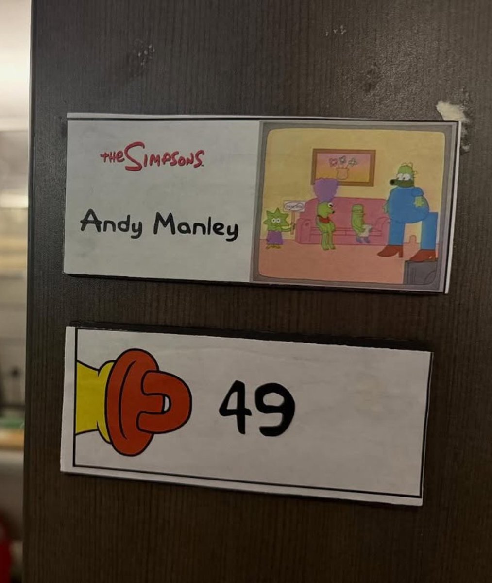 Cartoon Base tweet media