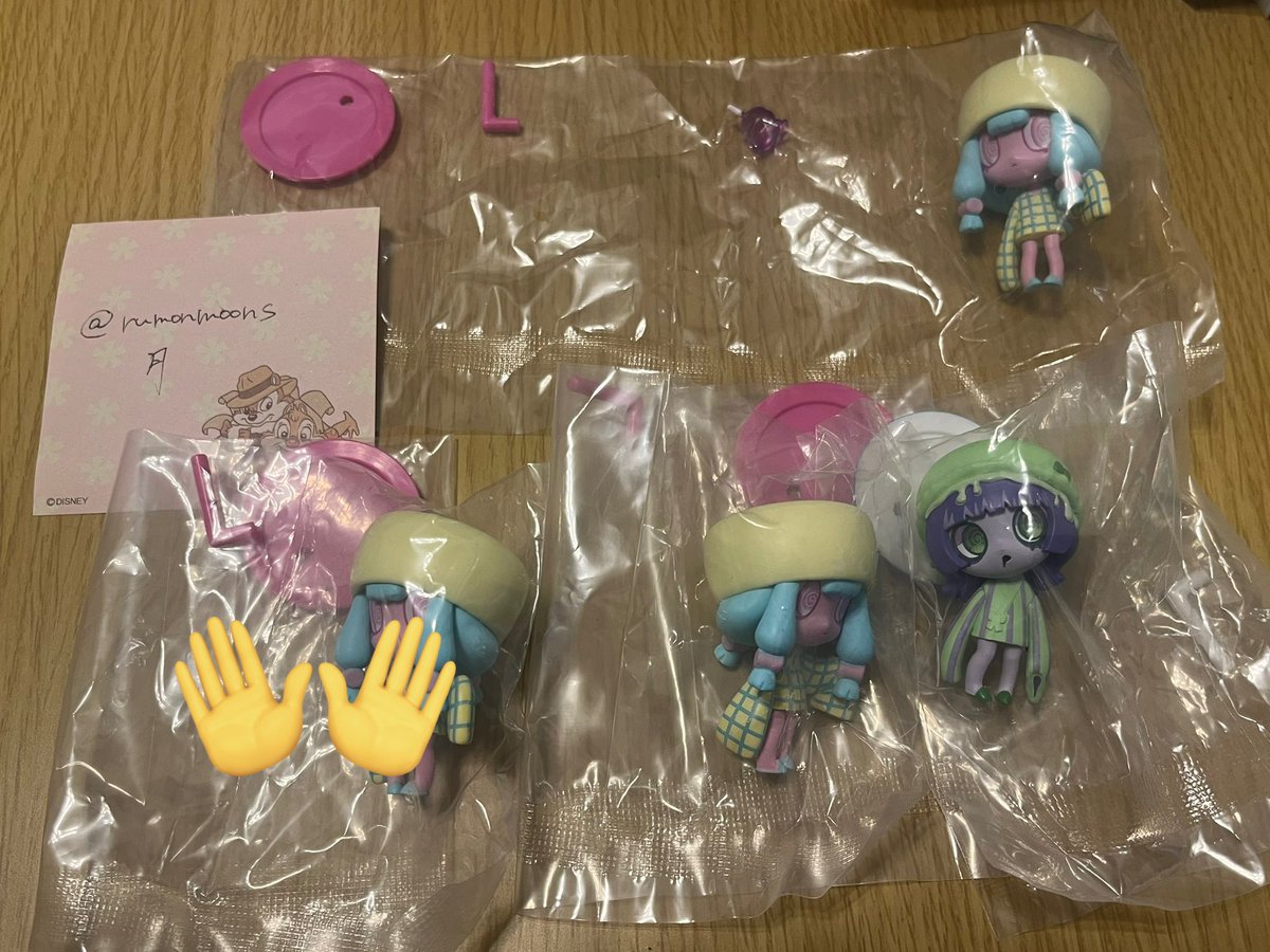 rumonmoons's tweet photo. 【交換/買取】ウイルスイーツ フィギュア

譲）マカロンピスタチオ
 カラフルマシュマロ(N×1,R×1)
定価+送料

求）
たい焼き つぶあん
たい焼き カスタード
グレープキャンディ

SPP同士の場合は飴付きRを希望しています。
交換優先で探してます。
よろしくお願いいたします🙇‍♀️ https://t.co/nLYNEZ5MnG