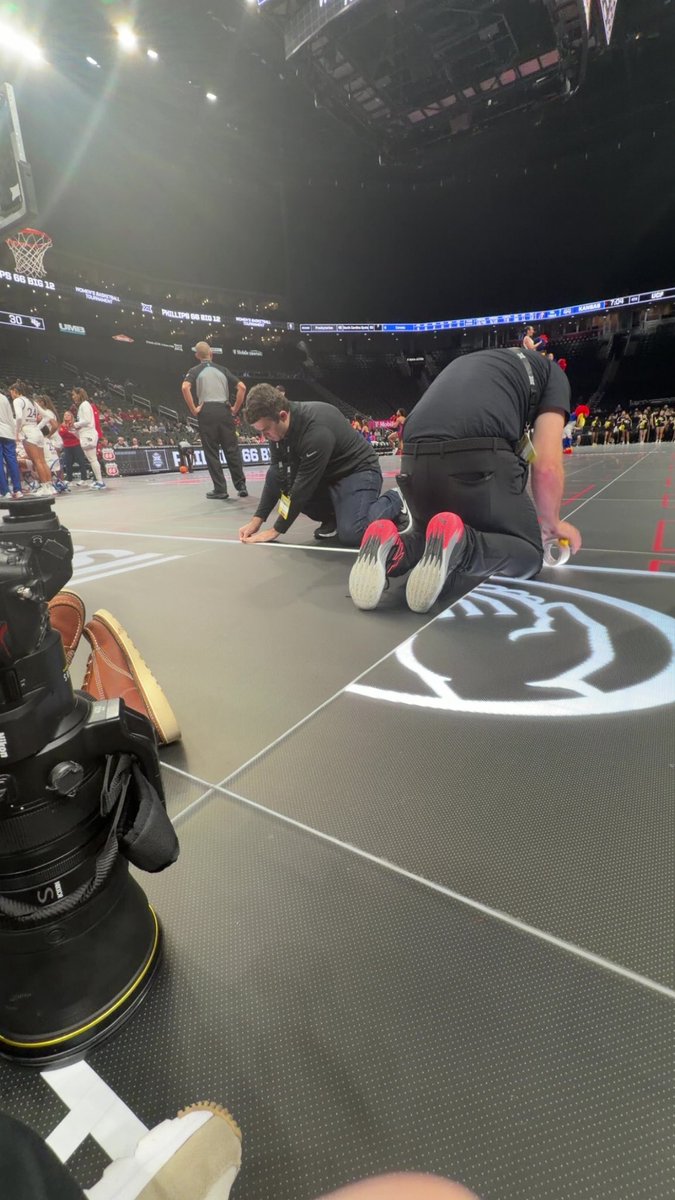 JewhawkBurner's tweet image. The Big 12 Conference championship court is already malfunctioning. Makes you wonder if this is a one time thing. #Big12 #Big12WBB