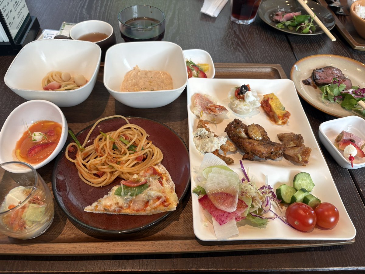 うるう tweet media