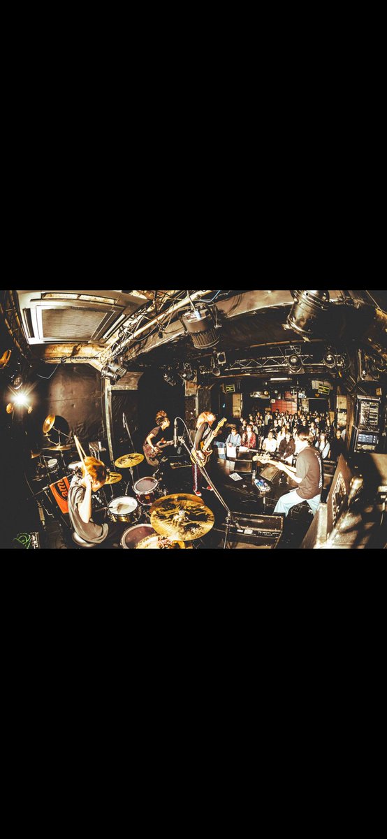 3.3 LIVE SQUARE 2nd LINE

HIBIKUMACHIKADO

１弦が2回ブリッジから
外れる事故が起きて正解のフリ
訳のわからんクソアレンジしてもうた
でも楽しかったし
色んな人と出会えていい日になった