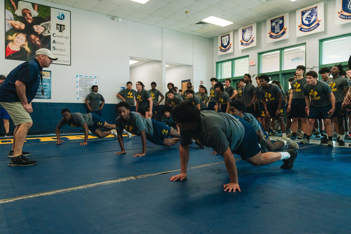 Coach Pleasant tweet media