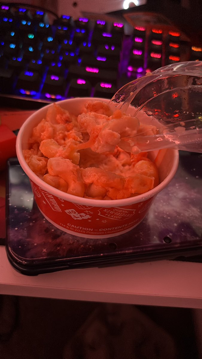 When you don’t have a spoon you gotta make due..