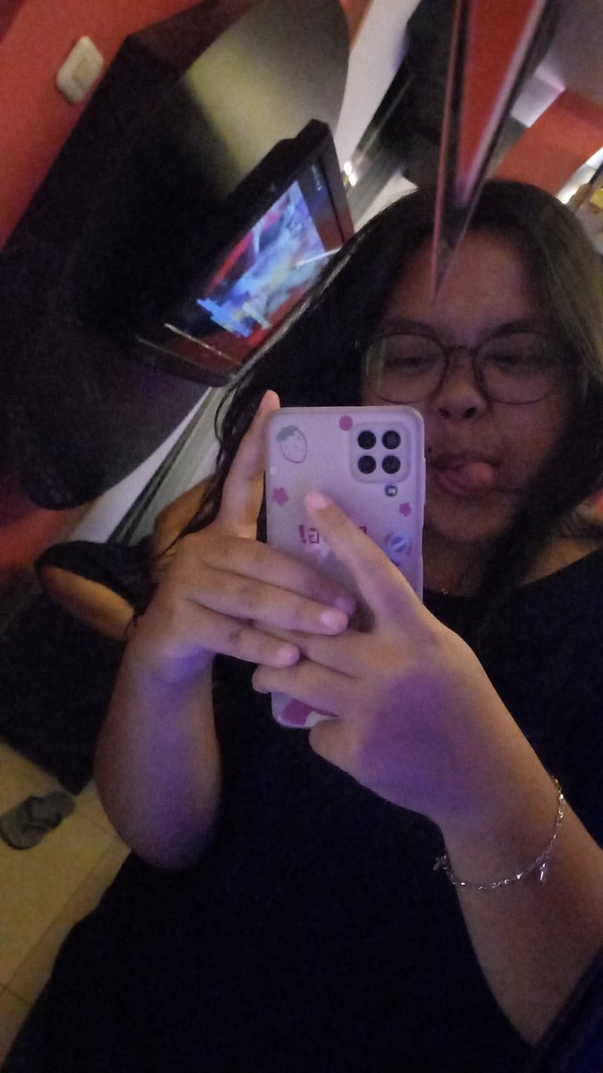 afika_cila's tweet photo. https://t.co/G2wW1XkPIx